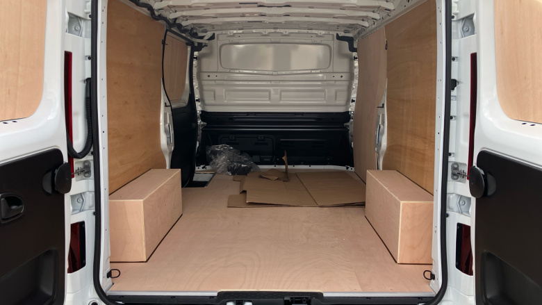 Renault Trafic Swb Diesel SL30 Blue dCi 150 Extra [Safety] Van